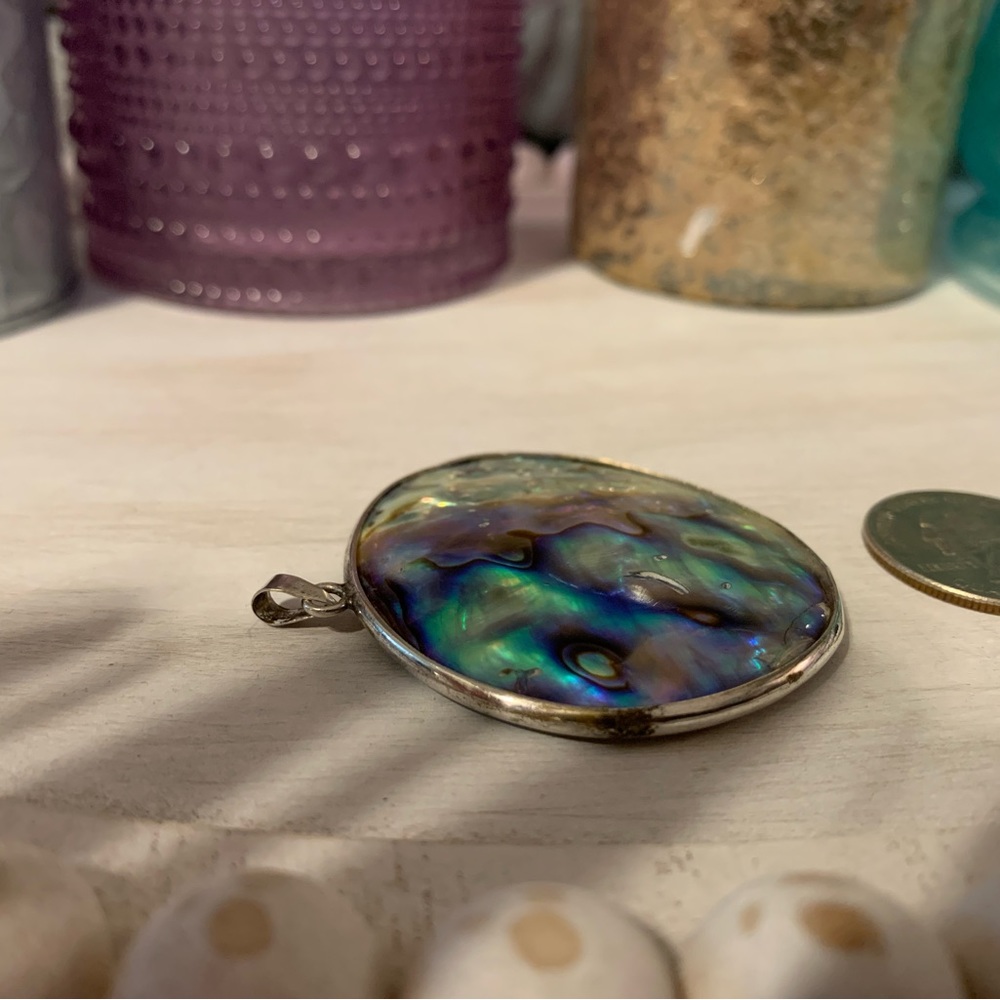 Sterling Silver & Seashell Pendant - image 6